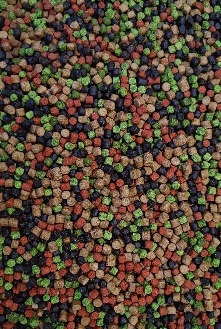 Pellet-4mm-Halibut-Green-Black-Red-Feeder-Bait_[3145]_1200